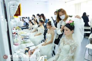 找化妆培训学校？这几点选校技巧一定要看！