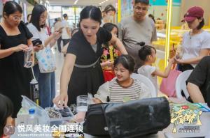 学化妆不踩坑：5招教你辨别真正靠谱的化妆学校！