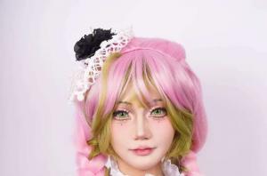 要学会化妆，连二次元都有容貌内卷！