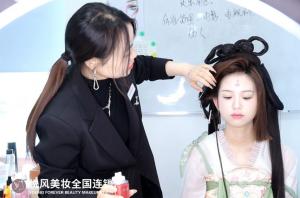 汉服热、旅拍火、国潮起：未来缺的是懂传统文化的化妆师