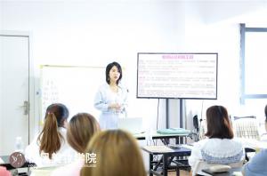 零基础学化妆择校指南：三所正规机构核心亮点对比