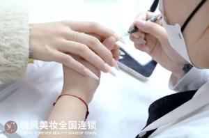追梦化妆在悦风美妆学习成长与蜕变感悟
